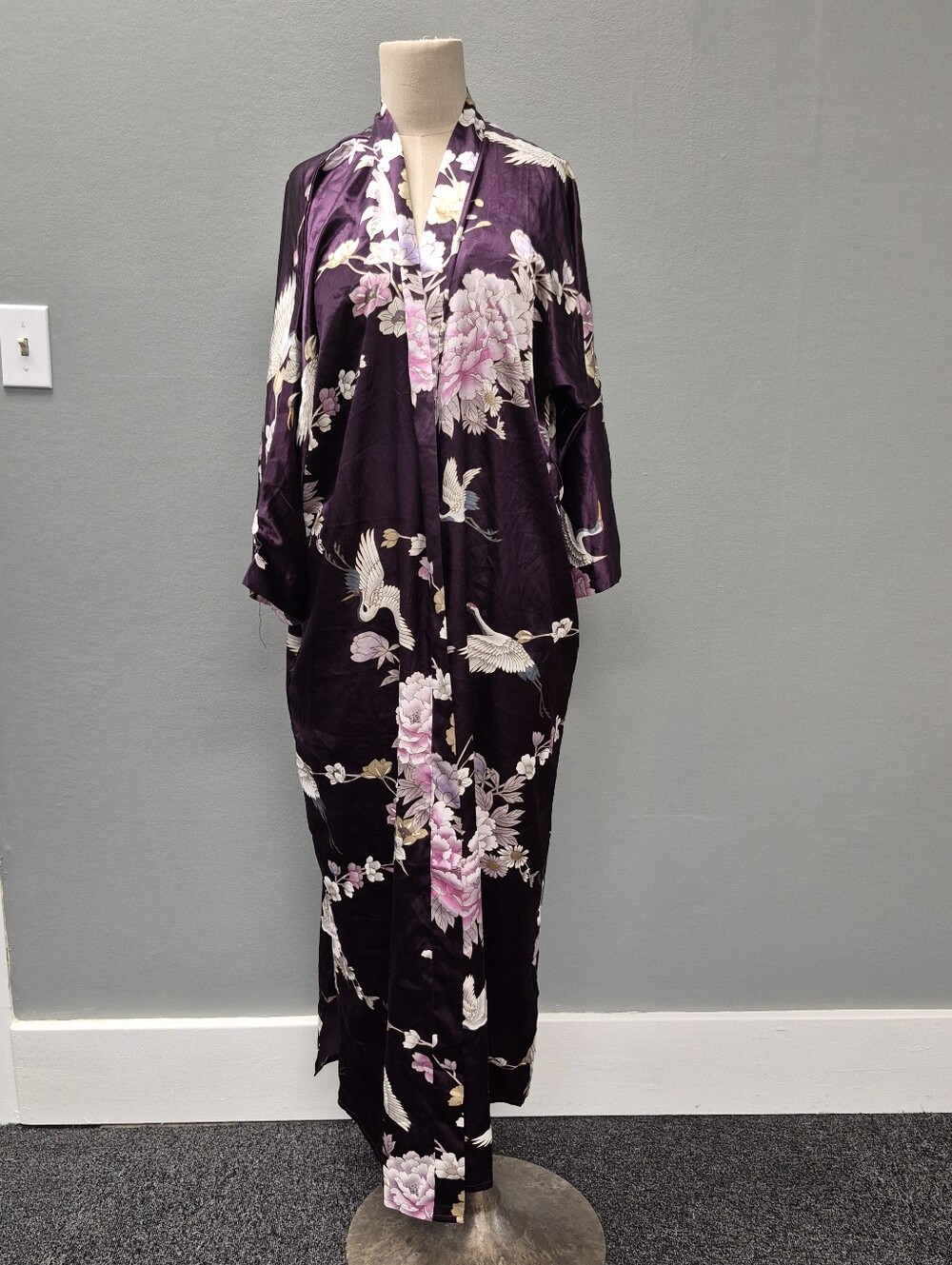 KIM + ONO Long Satin Kimono Robe Purple Floral Crane Duster OS